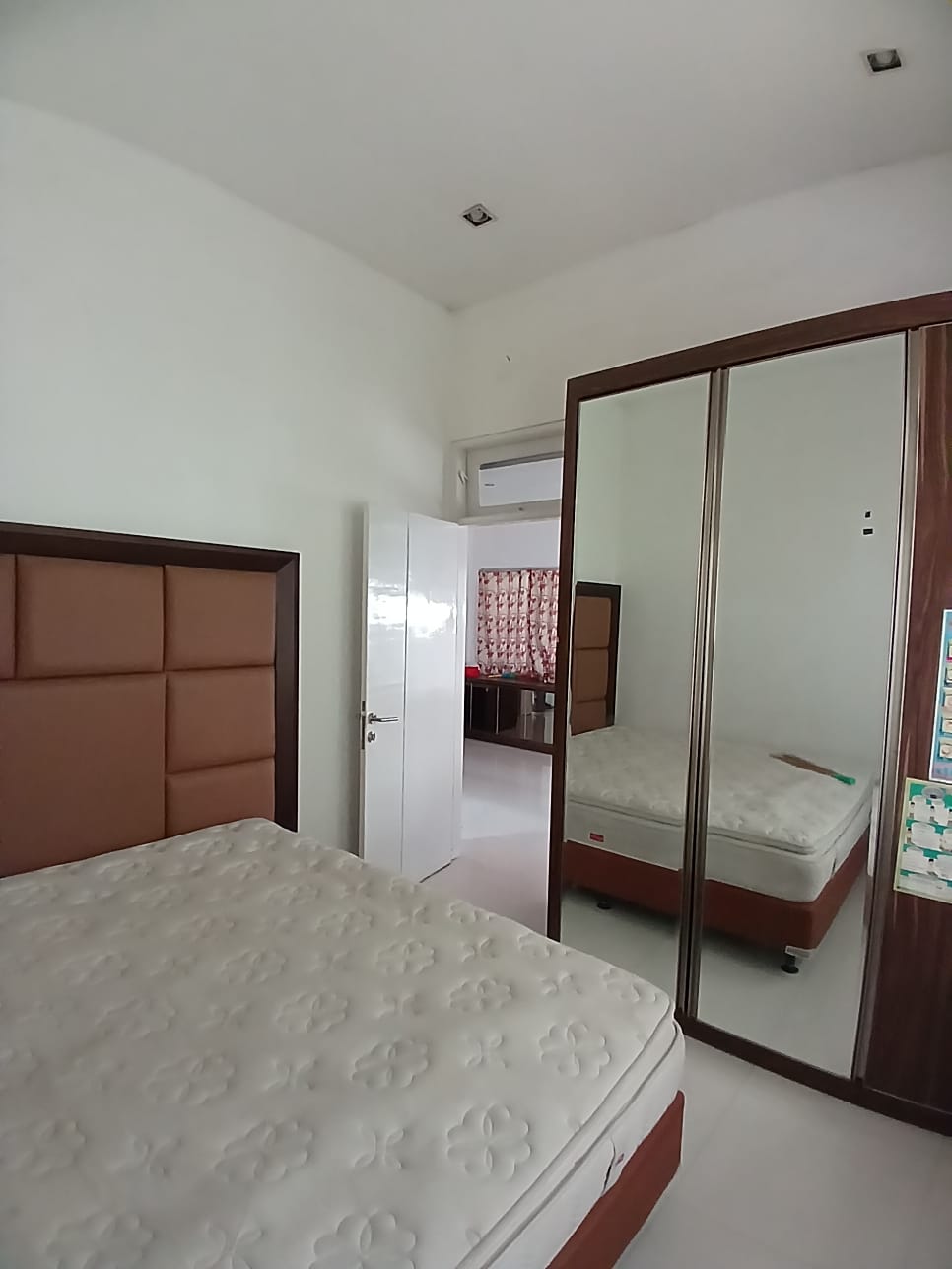 DiJual Rumah di Mekarindah Jababeka